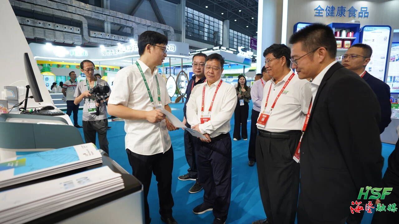 1702886475905010214.jpg 1702886475905010214.jpg